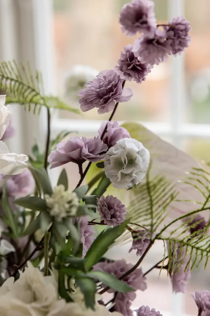 Specktrum Artificial Flowers - White Scabiosa Seed Pod (multible heads)