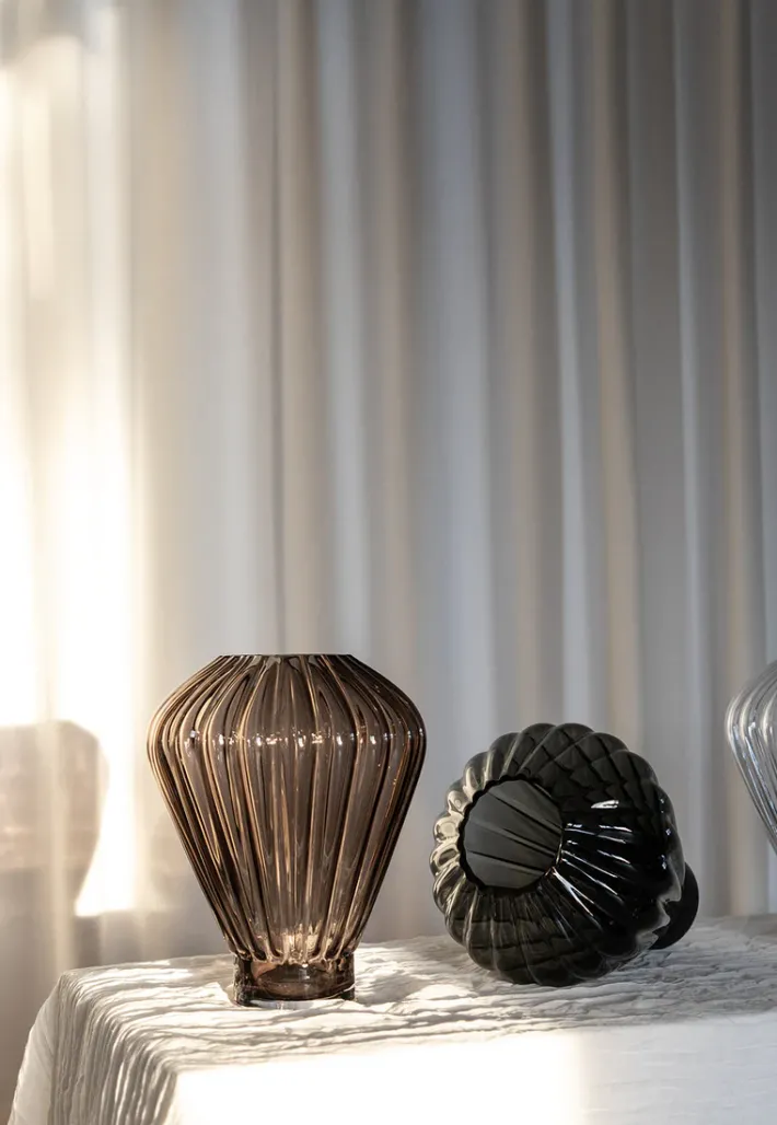 Specktrum Evelyn Vase - Topaz Medium