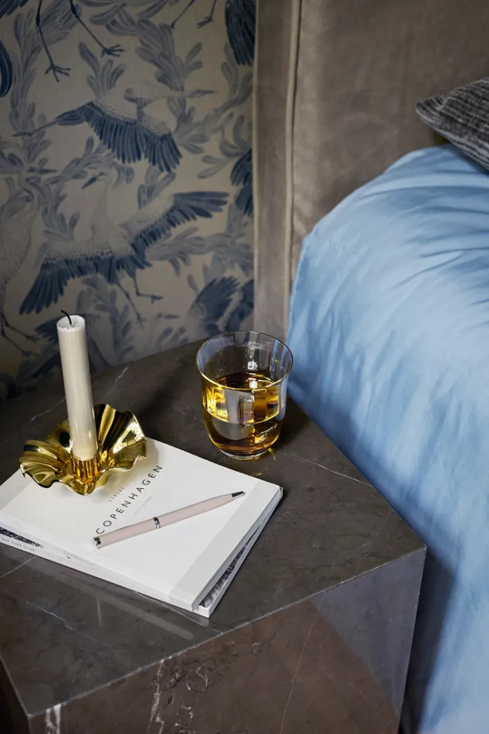 Specktrum Lea Candle Holder - Golden