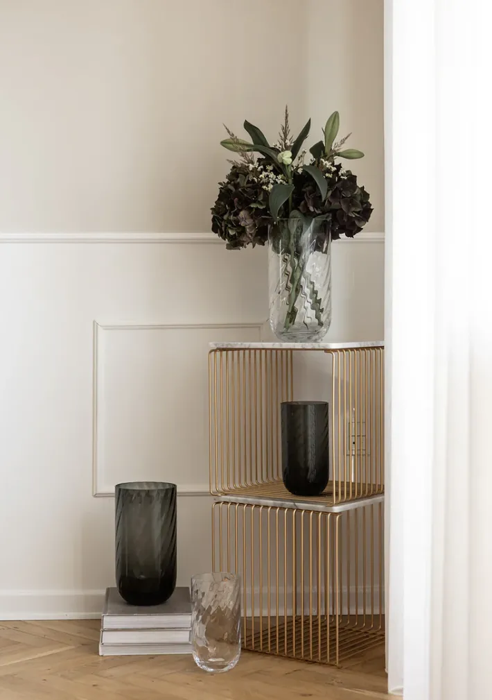 Specktrum Meadow Swirl Cylinder Vase - Grey Small