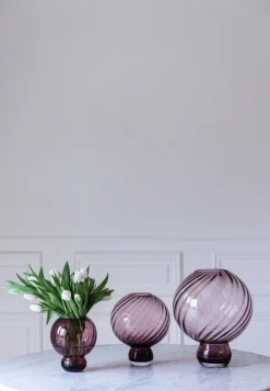 Specktrum Meadow Swirl Vase - Plum Medium