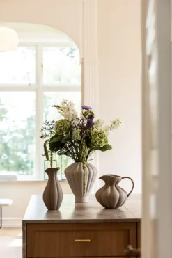 Specktrum Nellie Jug - Brown No. 2