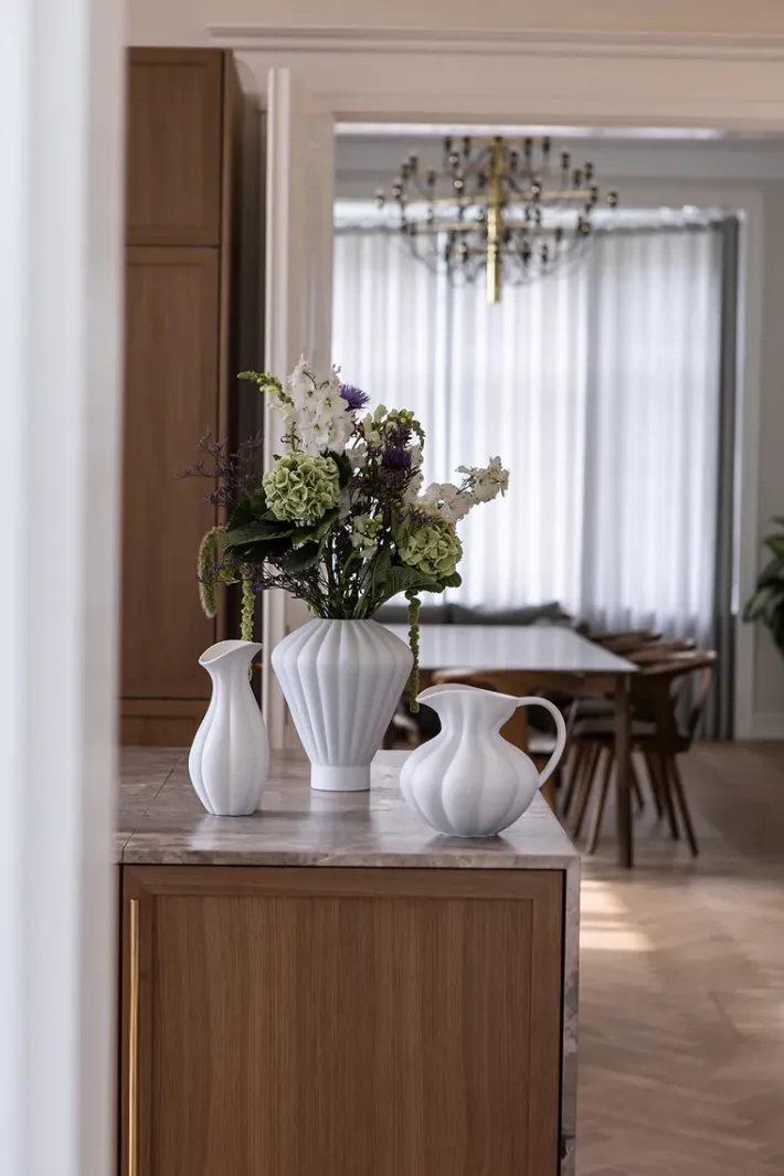 Specktrum Nellie Jug - Off White No. 2