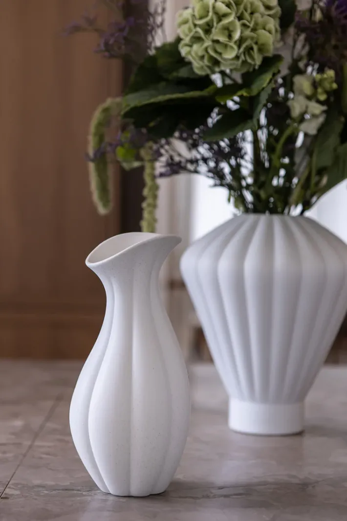 Specktrum Nellie Jug - Off White No. 2