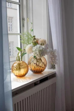 Specktrum Sadie Vase - Line - Amber Small