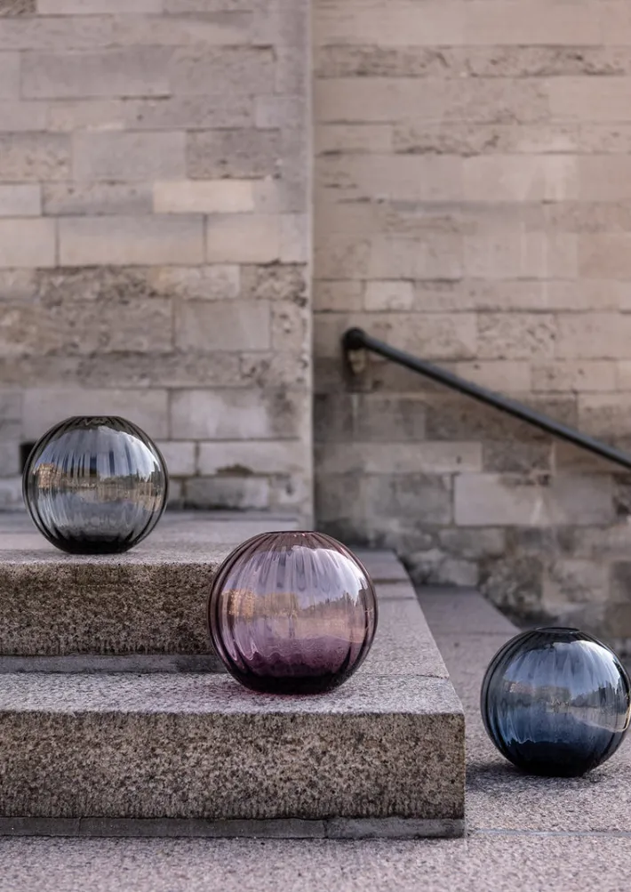 Specktrum Sadie Vase - Line - Blue Medium