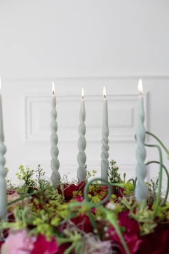 Specktrum The Curly Candle Collection - Packed with 4 Pieces per box - Essential Emerald Middle Curled