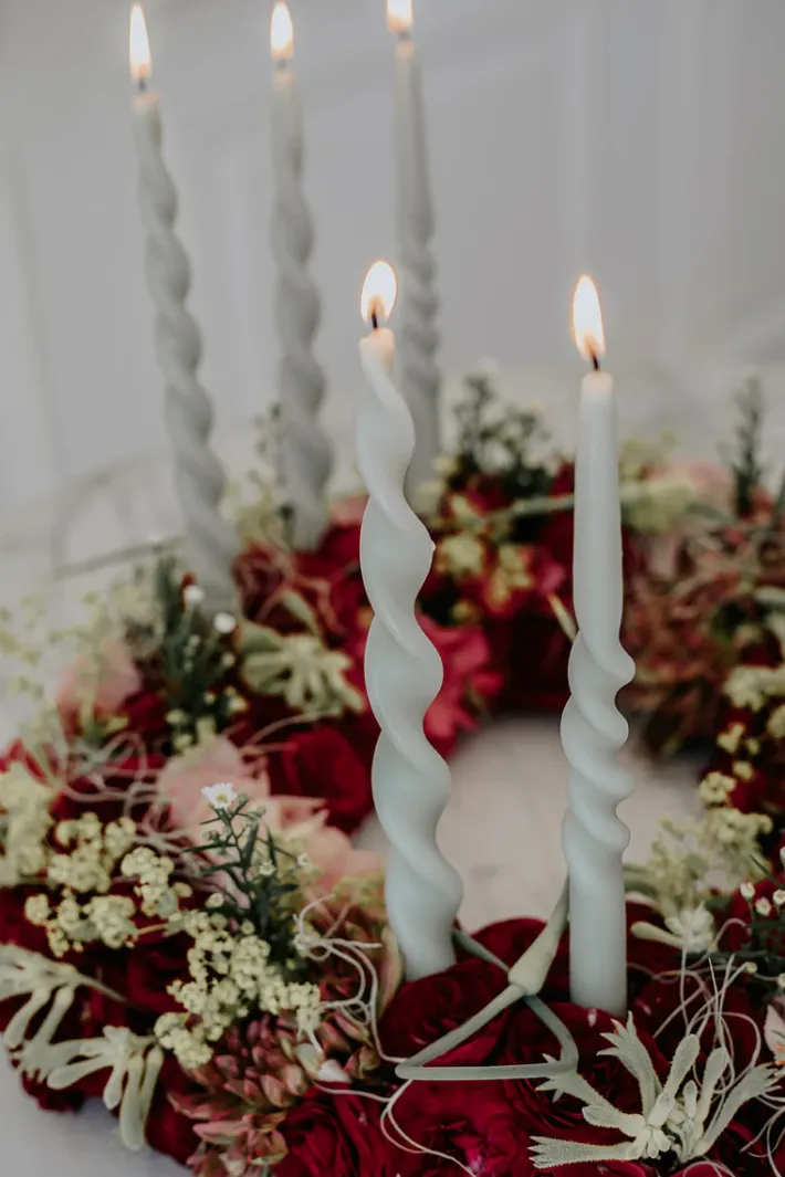 Specktrum The Curly Candle Collection - Packed with 4 Pieces per box - Essential Emerald Middle Curled