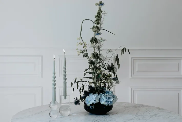 Specktrum The Glossy Candle Collection - Packed with 4 pieces per box - Essential Emerald Middle Curled