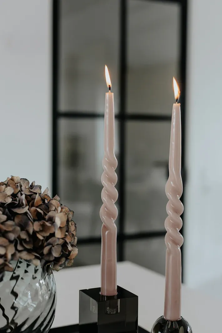 Specktrum The Glossy Candle Collection - Packed with 4 pieces per box - Power Powder Middle Curled