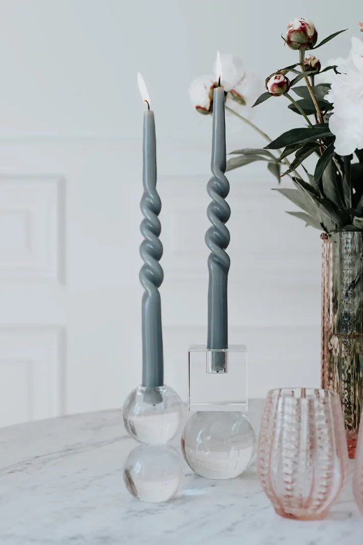 Specktrum The Glossy Candle Collection - Packed with 4 pieces per box - Steel Grey Middle Curled
