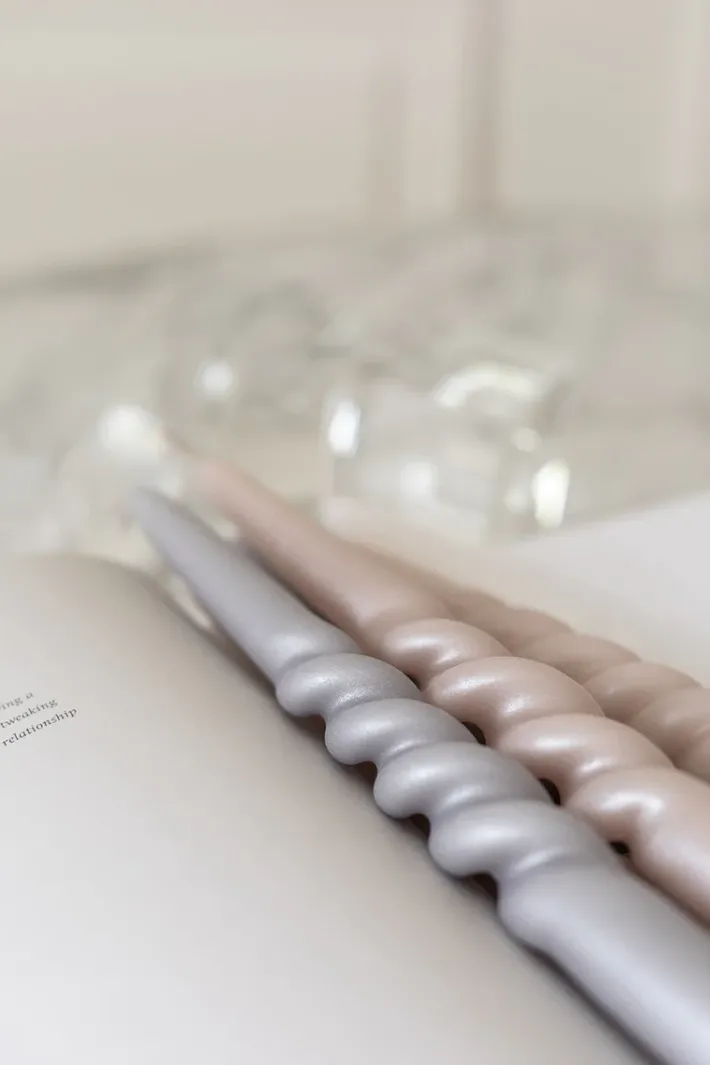 Specktrum The Pearl Candle Collection - Packed with 4 Pieces per box - Bloom Pearl Middle Curled