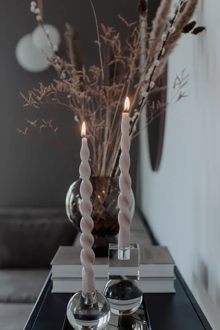 Specktrum The Pearl Candle Collection - Packed with 4 Pieces per box - French Pearl Fully Curled